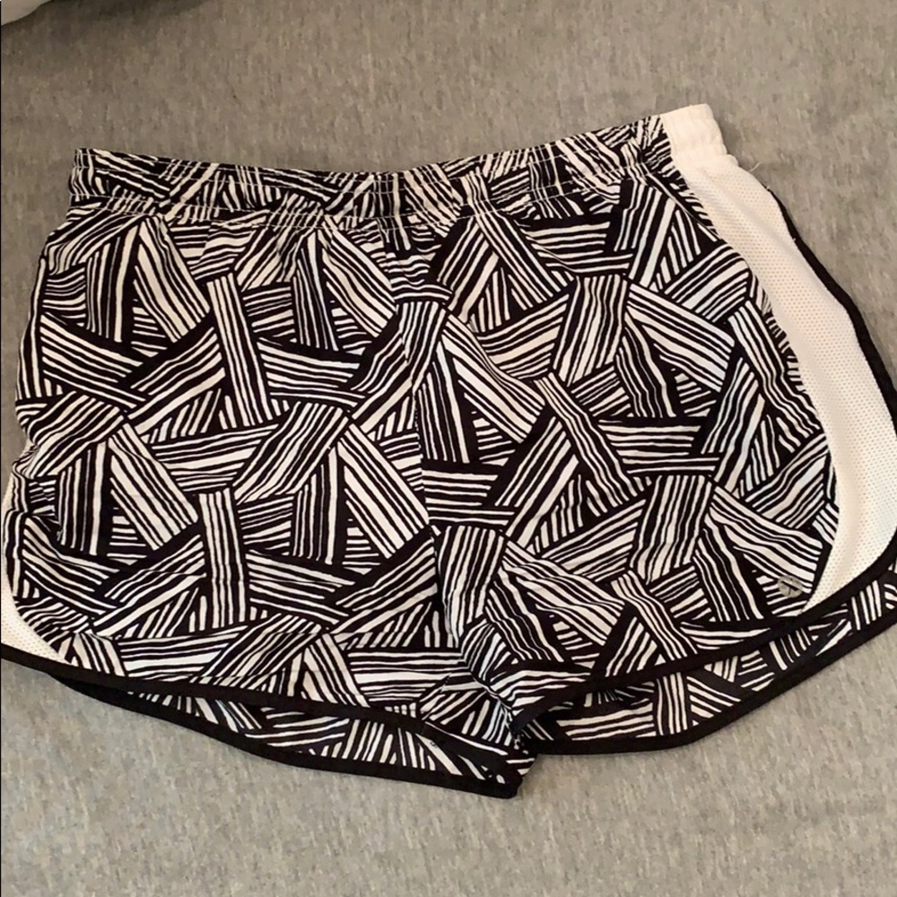 Xersion athletic shorts
